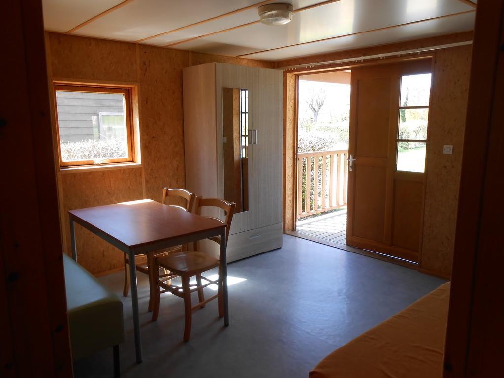 Camping Le Nid Du Parc Villars-les-Dombes Zewnętrze zdjęcie